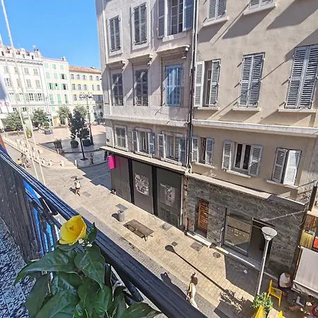 T3 Grand Balcon Au Coeur Du Vieux Port *