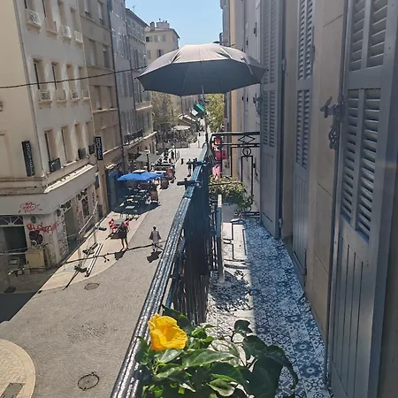 T3 Grand Balcon Au Coeur Du Vieux Port Marseille